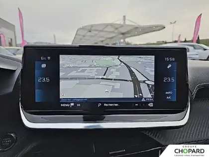 Photo 13 Peugeot 2008  PureTech 130 S&S EAT8