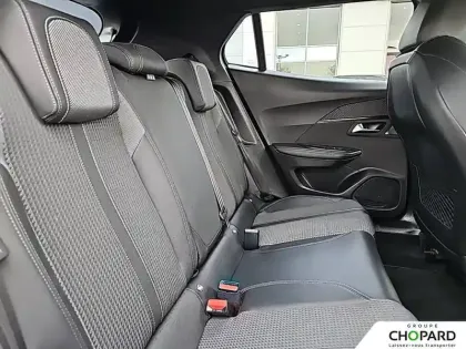 Photo 83 Peugeot 2008  PureTech 130 S&S EAT8