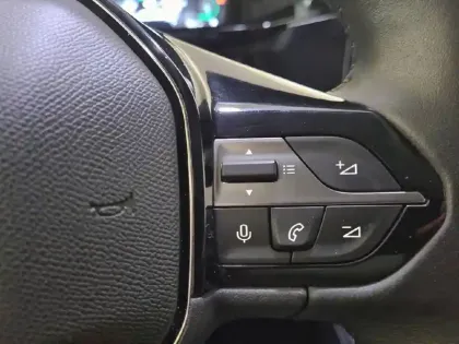 Photo 27 Peugeot 308  BlueHDi 130ch S&S BVM6