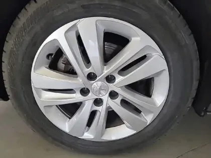 Photo 12 Peugeot Expert  CA LONG ELECTRIQUE 75KWH 136CH