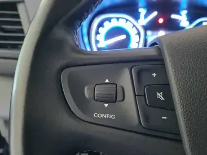 Photo 26 Peugeot Expert  CA LONG ELECTRIQUE 75KWH 136CH