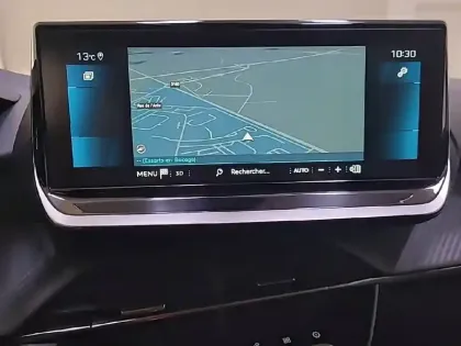 Photo 19 Peugeot 208  PureTech 100 S&S BVM6