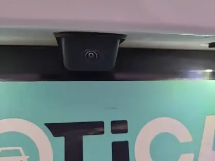 Photo 30 Peugeot 208  PureTech 100 S&S BVM6