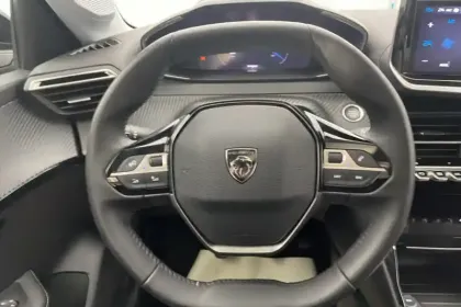 Photo 10 Peugeot 208  100 S&S BVM6