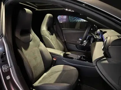 Photo 2 Mercedes CLA  Shooting Brake 250 e Hybrid EQ 8G-DCT