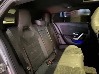 Photo 3 Mercedes CLA  Shooting Brake 250 e Hybrid EQ 8G-DCT