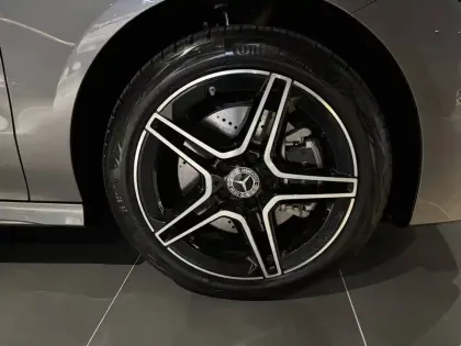 Photo 14 Mercedes CLA  Shooting Brake 250 e Hybrid EQ 8G-DCT