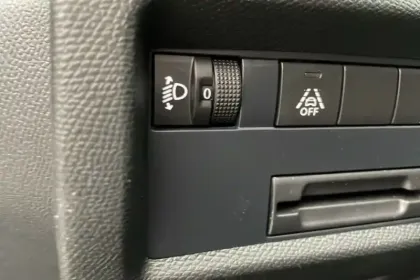 Photo 57 Citroën C5 aircross  Hybride 136 e-DCS6