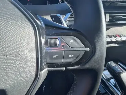 Photo 17 Peugeot 3008  Puretech 130ch S&S EAT8