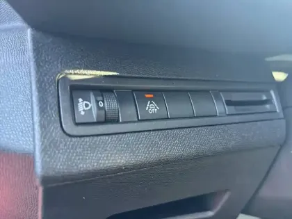 Photo 27 Peugeot 3008  Puretech 130ch S&S EAT8