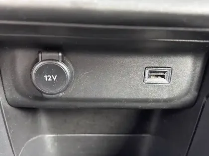 Photo 26 Citroën C3  SOCIETE BLUEHDI 100 S&S BVM6