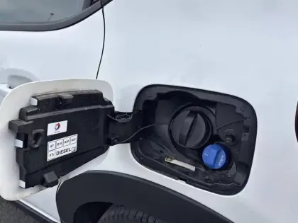 Photo 14 Citroën C3  SOCIETE BLUEHDI 100 S&S BVM6