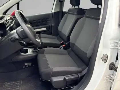 Photo 10 Citroën C3  SOCIETE BLUEHDI 100 S&S BVM6