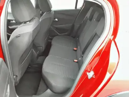 Photo 11 Peugeot 208  Electrique 50 kWh 136ch