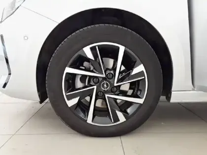 Photo 12 Opel Corsa  1.2 Turbo 130 ch BVA8