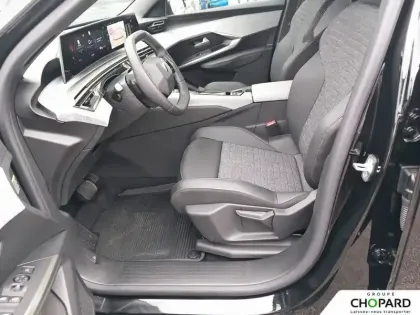 Photo 74 Peugeot 5008  Hybrid 145 e-DCS6