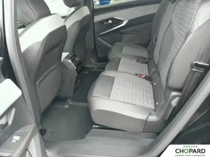 Photo 49 Peugeot 5008  Hybrid 145 e-DCS6