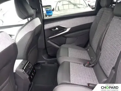 Photo 18 Peugeot 5008  Hybrid 145 e-DCS6