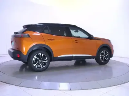 Photo 56 Peugeot 2008  BlueHDi 130 S&S EAT8