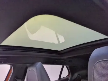 Photo 83 Peugeot 2008  BlueHDi 130 S&S EAT8