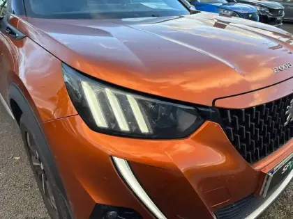 Photo 15 Peugeot 2008  BlueHDi 130 S&S EAT8