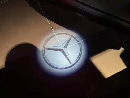 Photo 12 Mercedes GLA  200 d 8G-DCT