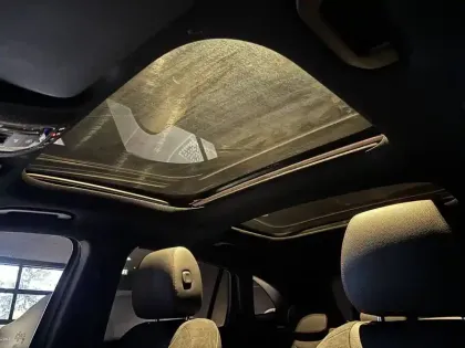 Photo 16 Mercedes GLA  200 d 8G-DCT