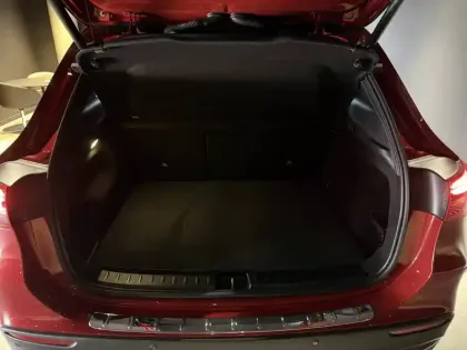 Photo 20 Mercedes GLA  200 d 8G-DCT