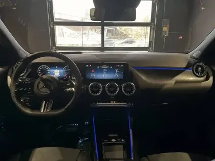 Photo 4 Mercedes GLA  200 d 8G-DCT