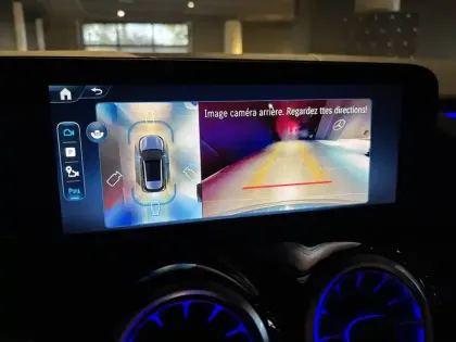 Photo 14 Mercedes GLA  200 d 8G-DCT