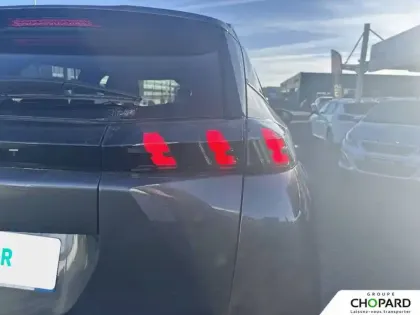 Photo 22 Peugeot 2008  PureTech 130 S&S EAT8