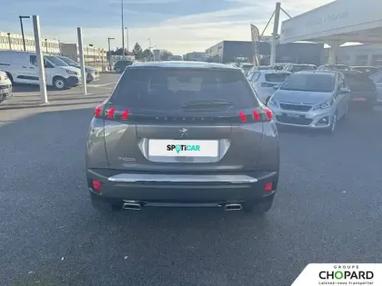 Photo 5 Peugeot 2008  PureTech 130 S&S EAT8