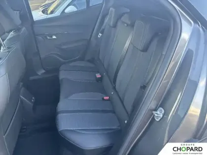 Photo 41 Peugeot 2008  PureTech 130 S&S EAT8