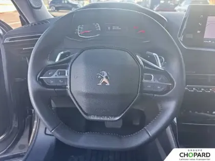 Photo 15 Peugeot 2008  PureTech 130 S&S EAT8