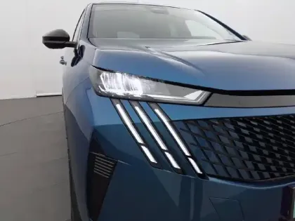 Photo 15 Peugeot 3008  Hybrid 145 e-DCS6