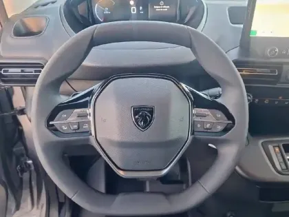 Photo 8 Peugeot Partner  CA XL BLUEHDI 130 S&S EAT8