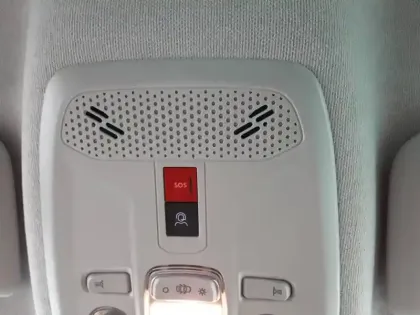 Photo 24 Citroën C4  Hybride 136 e-DCS6