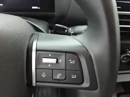 Photo 19 Citroën C4  Hybride 136 e-DCS6