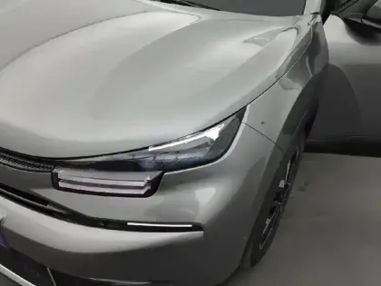 Photo 15 Citroën C4  Hybride 136 e-DCS6