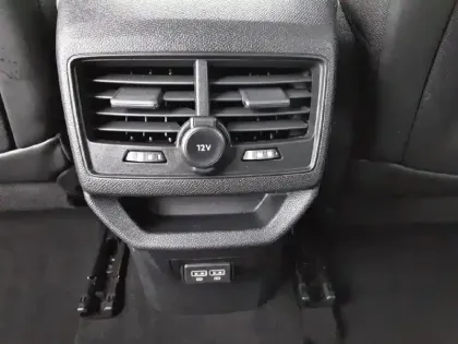 Photo 17 Peugeot 3008  Hybrid 225 e-EAT8