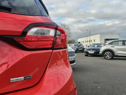 Photo 19 Ford Fiesta  1.0 ECOBOOST 125 S&S MHEV POWERSHIFT