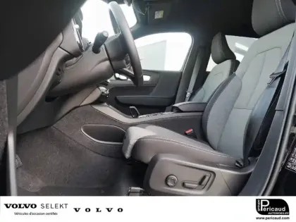 Photo 24 Volvo Xc40  B3 163 ch DCT7