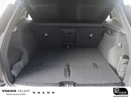 Photo 27 Volvo Xc40  B3 163 ch DCT7