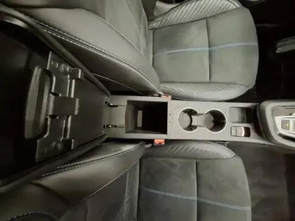 Photo 30 Renault Arkana  E-Tech full hybrid 145 GSR2