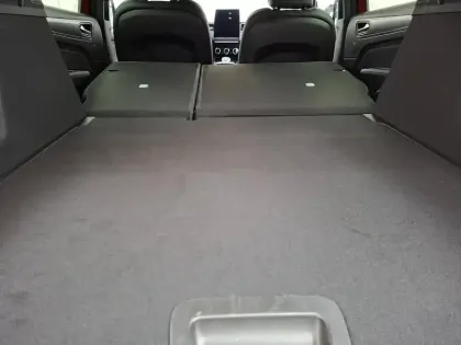 Photo 18 Renault Arkana  E-Tech full hybrid 145 GSR2