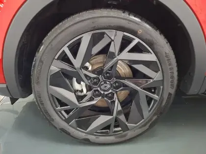 Photo 15 Renault Arkana  E-Tech full hybrid 145 GSR2