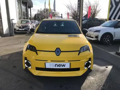 Photo 1 Renault 5 Renault  E-Tech Electrique 120 ch autonomie urbaine