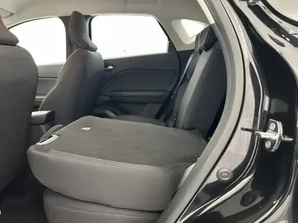 Photo 38 Renault Captur  TCe 90 - 21