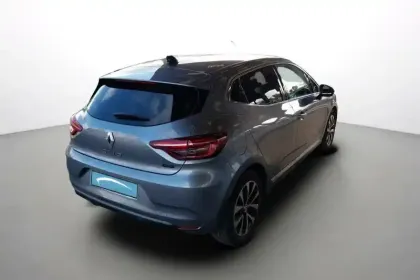 Photo 5 Renault Clio  E-Tech full hybrid 145