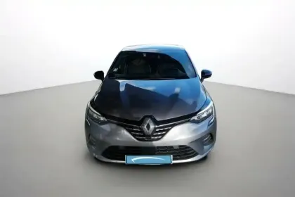 Photo 1 Renault Clio  E-Tech full hybrid 145